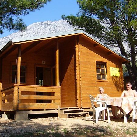 Victoria Cottage Camping Dole Blato  Exteriér fotografie